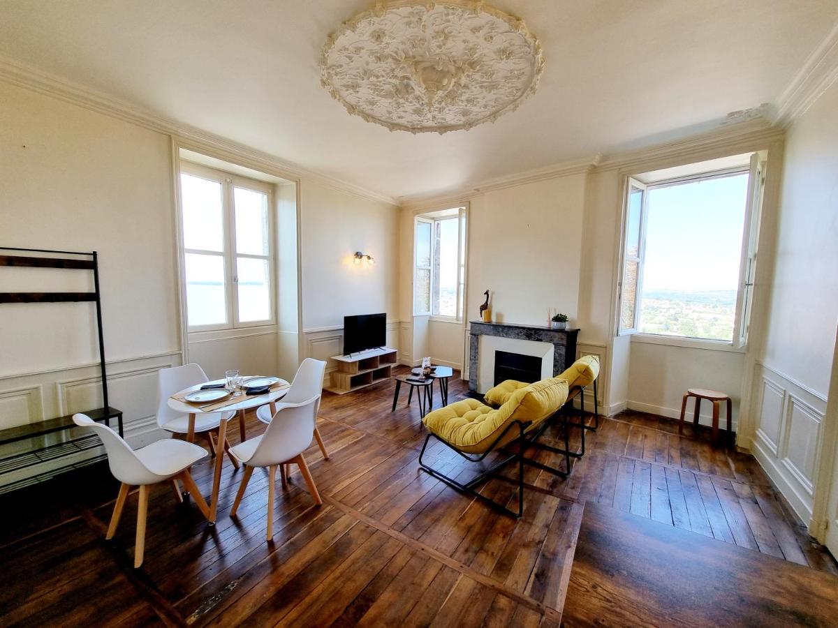 Superbe T2 Lumineux Avec Fibre Apartment Angouleme Ngoại thất bức ảnh