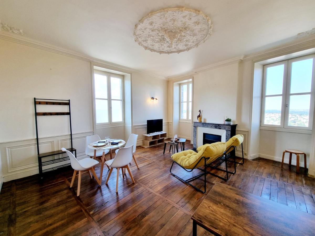 Superbe T2 Lumineux Avec Fibre Apartment Angouleme Ngoại thất bức ảnh